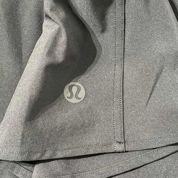 Lululemon Lightweight High Rise Tennis Skirt Black - Picture 3 of 5